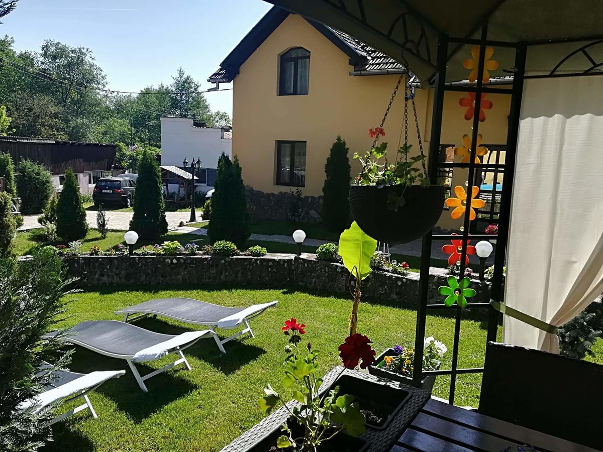 Casa De Vacanta Silvia Varmaga Экстерьер фото